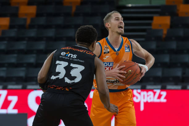 爆发起速快 爆发起速快